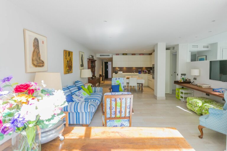 472890e10190627fa0b21855a5689912 - 4