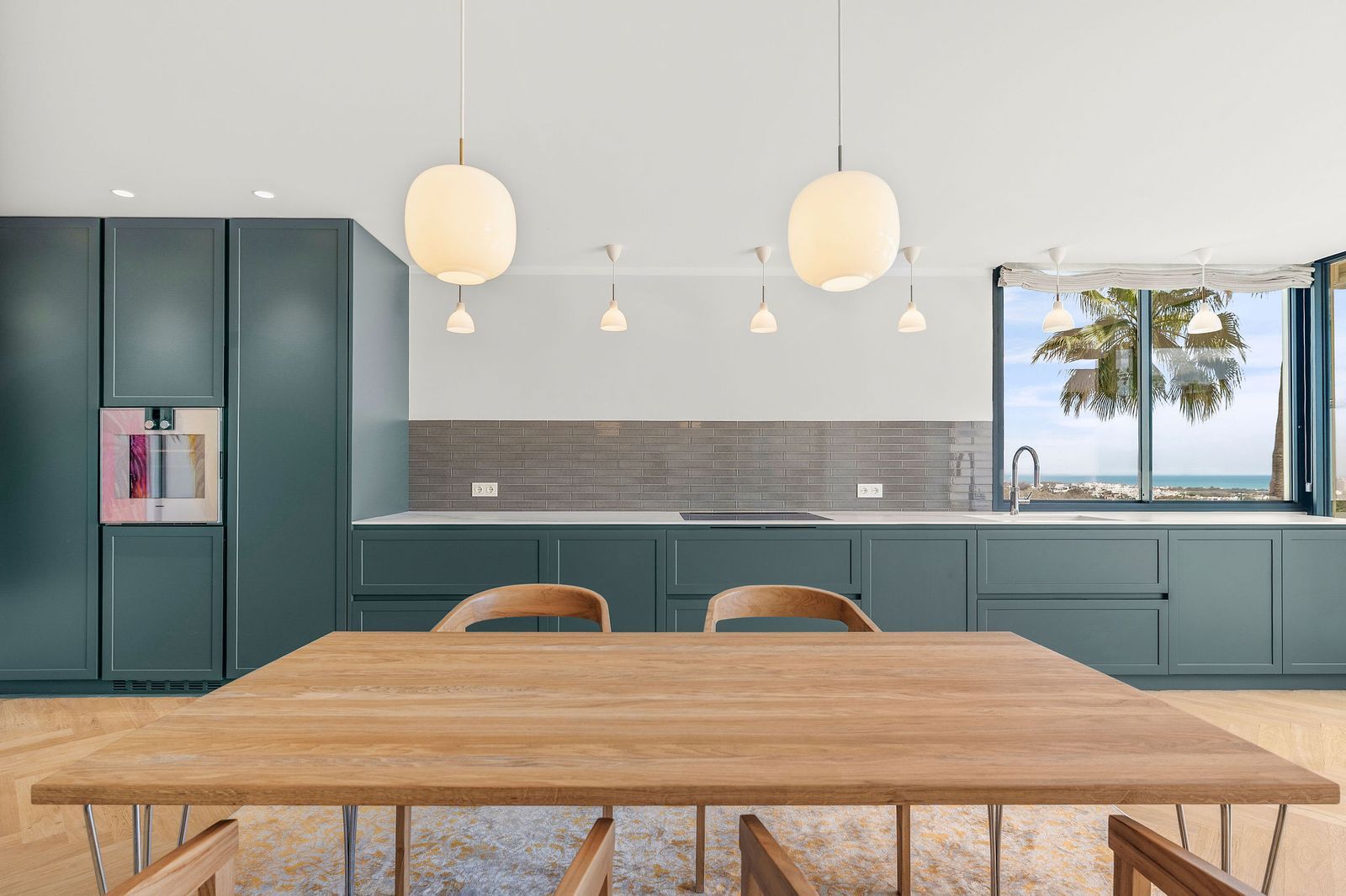 48160b614e4de1390fb2007b1ba4a326 - 7