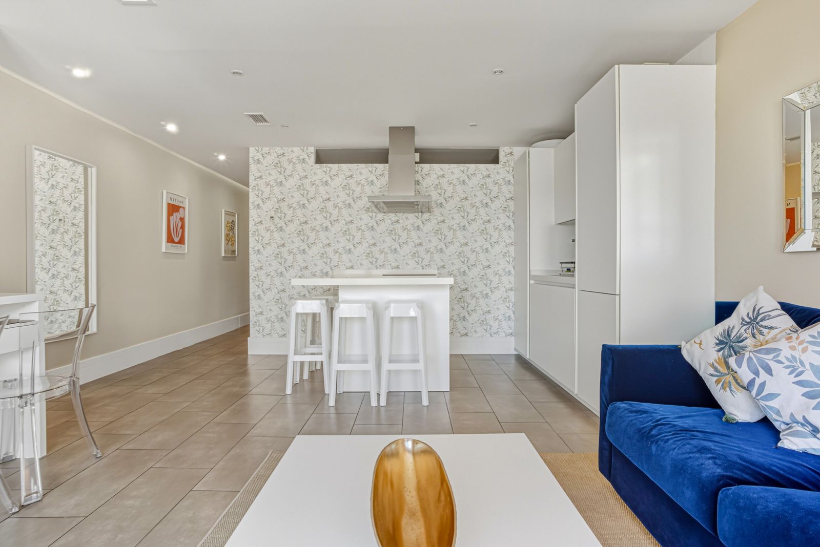 491e41dcbff6bf5250aa0d944ada1d56 - 11