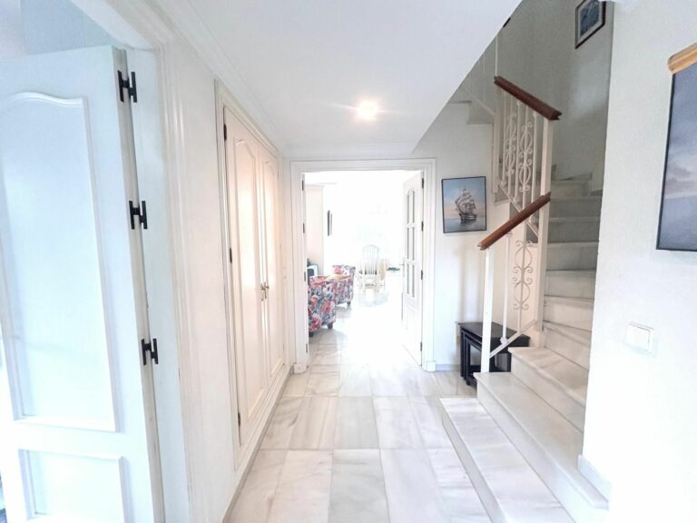 49bfe40e3d2bf2e33408d8110265eb33 - 5