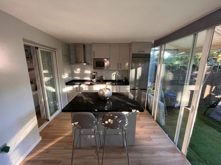 4a07c17a1391571ca6d5d3ac5ab09300 - 10