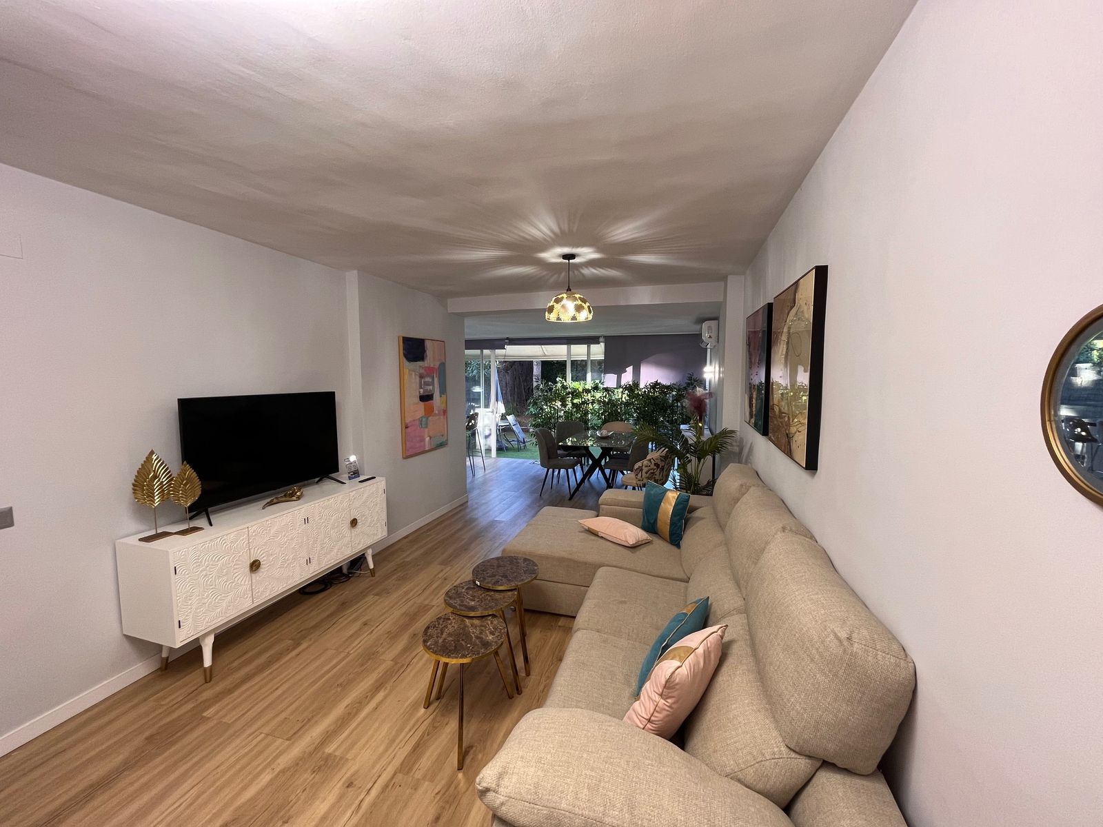 4a07c17a1391571ca6d5d3ac5ab09300 - 4