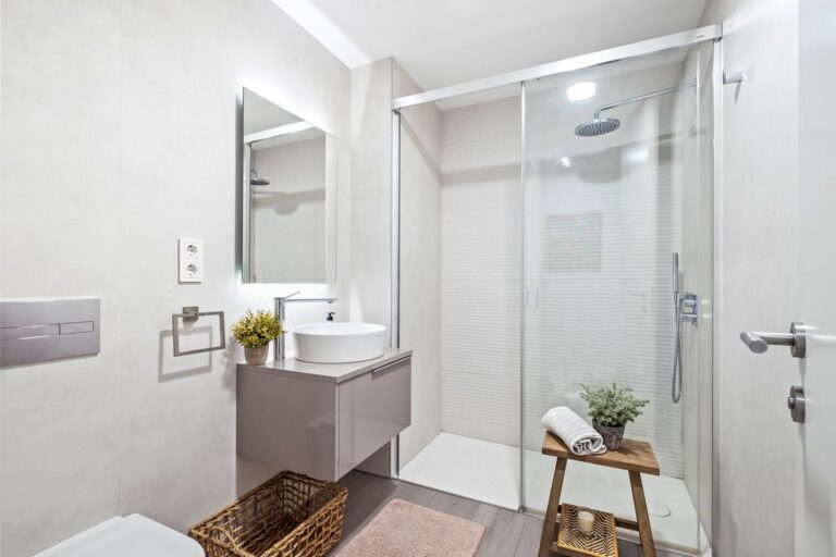 4b5d0aa40b281d53b7a20035792c8f90 - 13