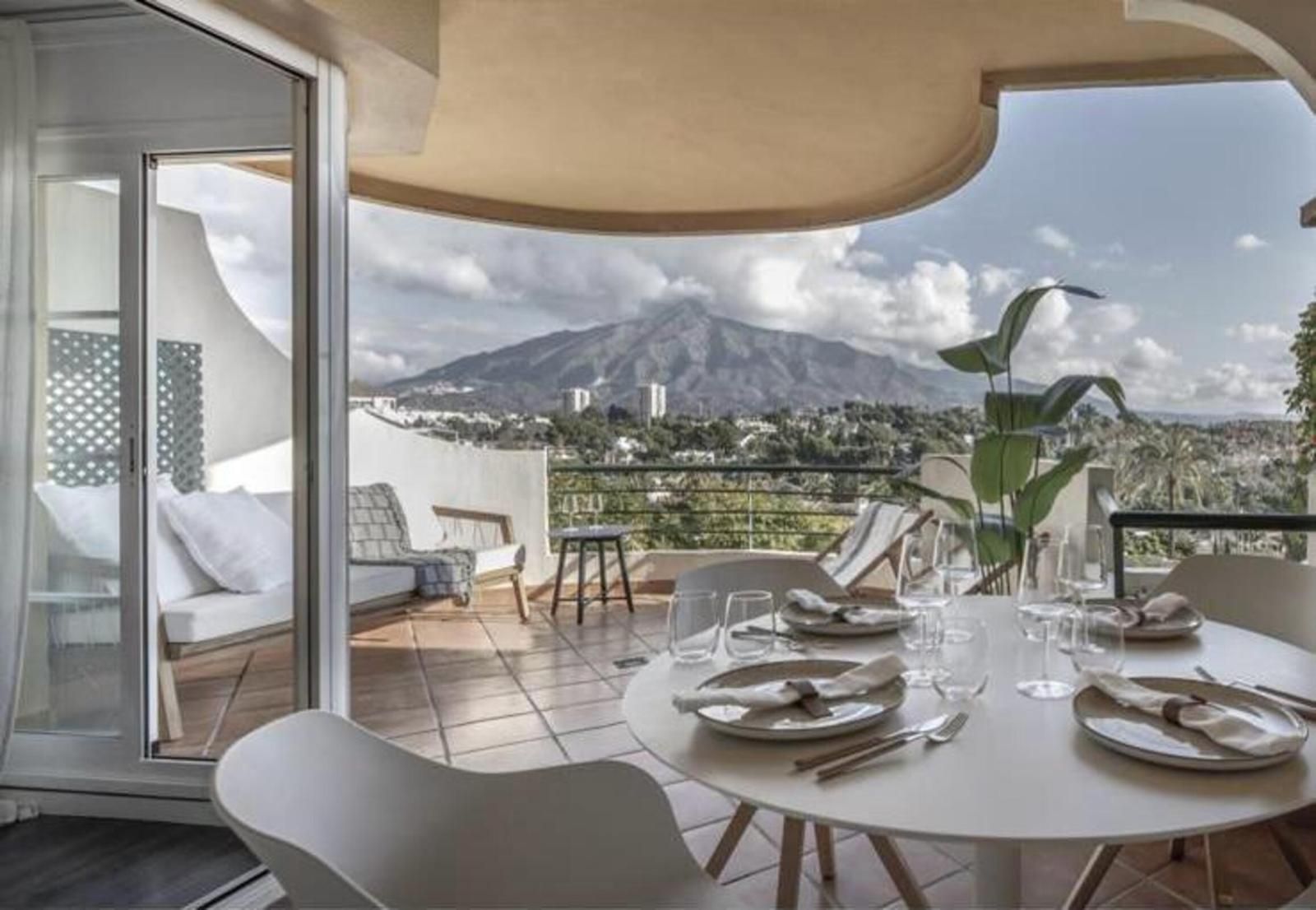 4b6428b62a9c1c09c3d665870e9dd72f - 1