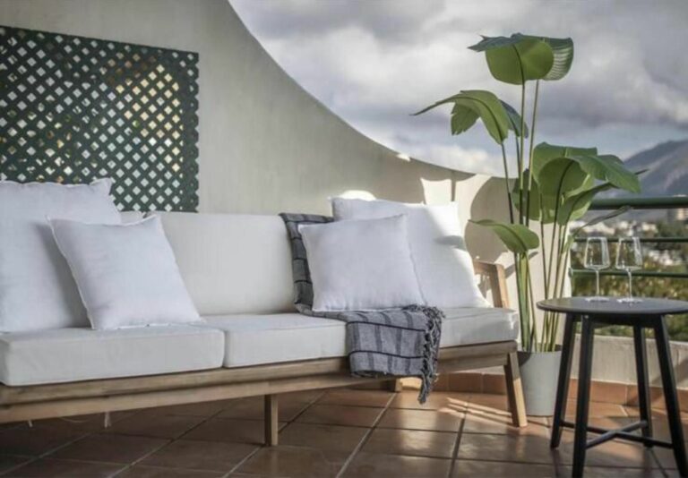 4b6428b62a9c1c09c3d665870e9dd72f - 10