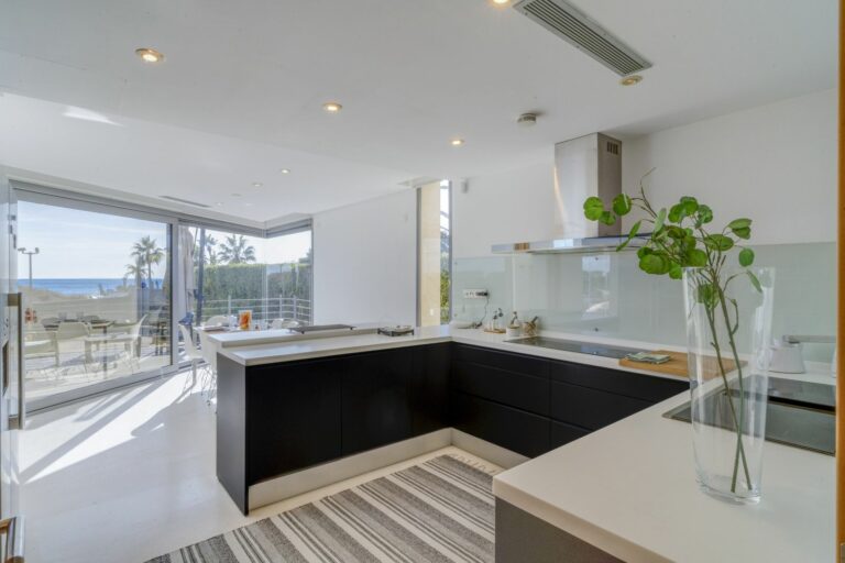 4b7766caa12ea9784528fdfd5d312061 - 7