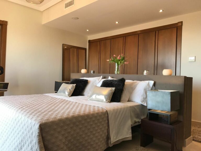 4ec49dcd5e445004433481b216afcb8d - 12