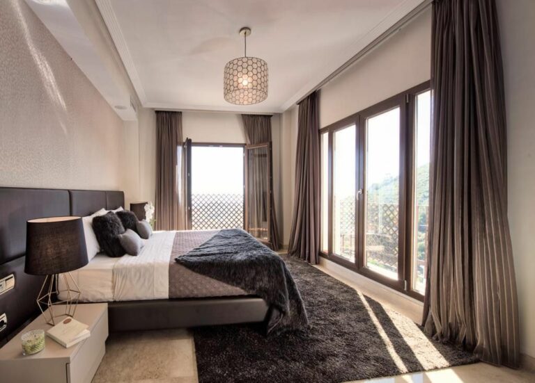 4ec49dcd5e445004433481b216afcb8d - 16