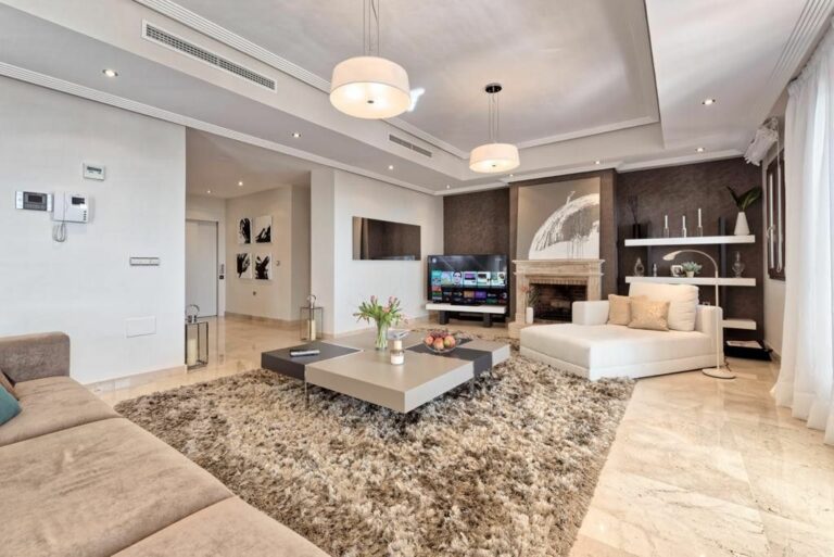 4ec49dcd5e445004433481b216afcb8d - 5