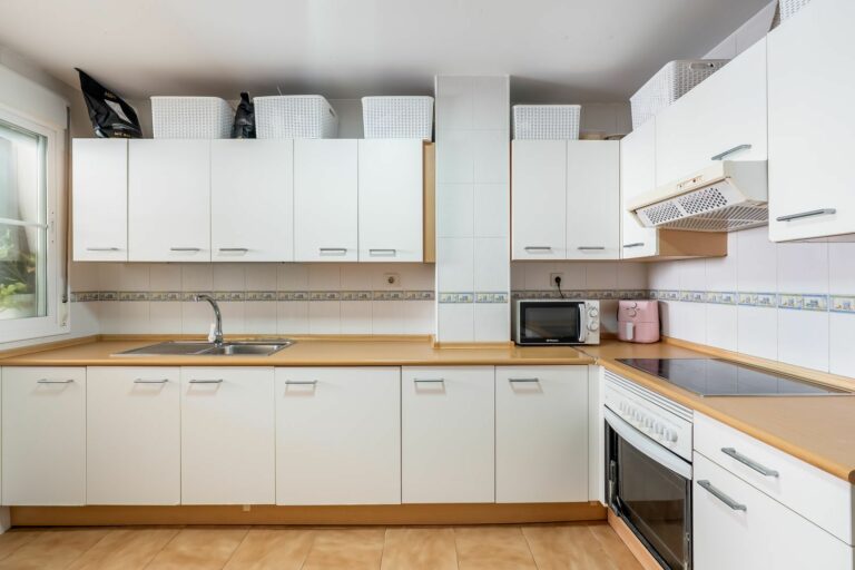 4f3a56dcb3eaea351297322ffa7a5b39 - 9