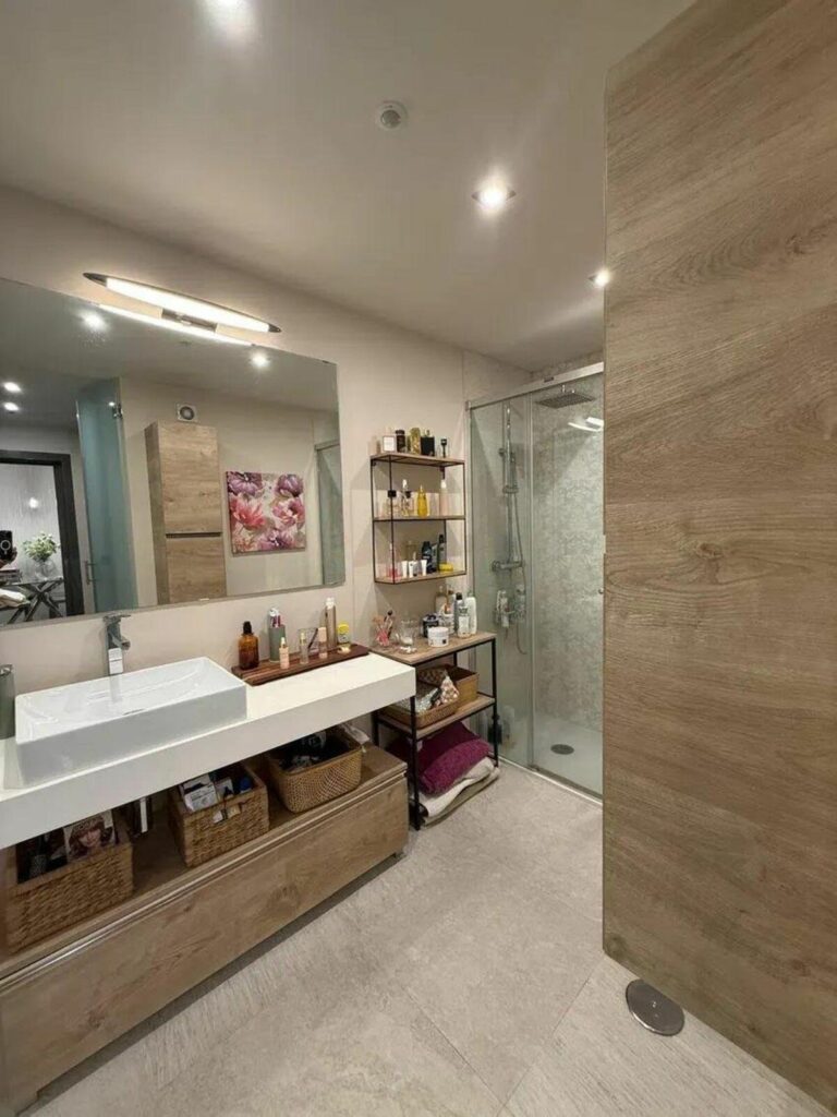 536d4a2fdf6ec9b84b10c20d9a896c31 - 16