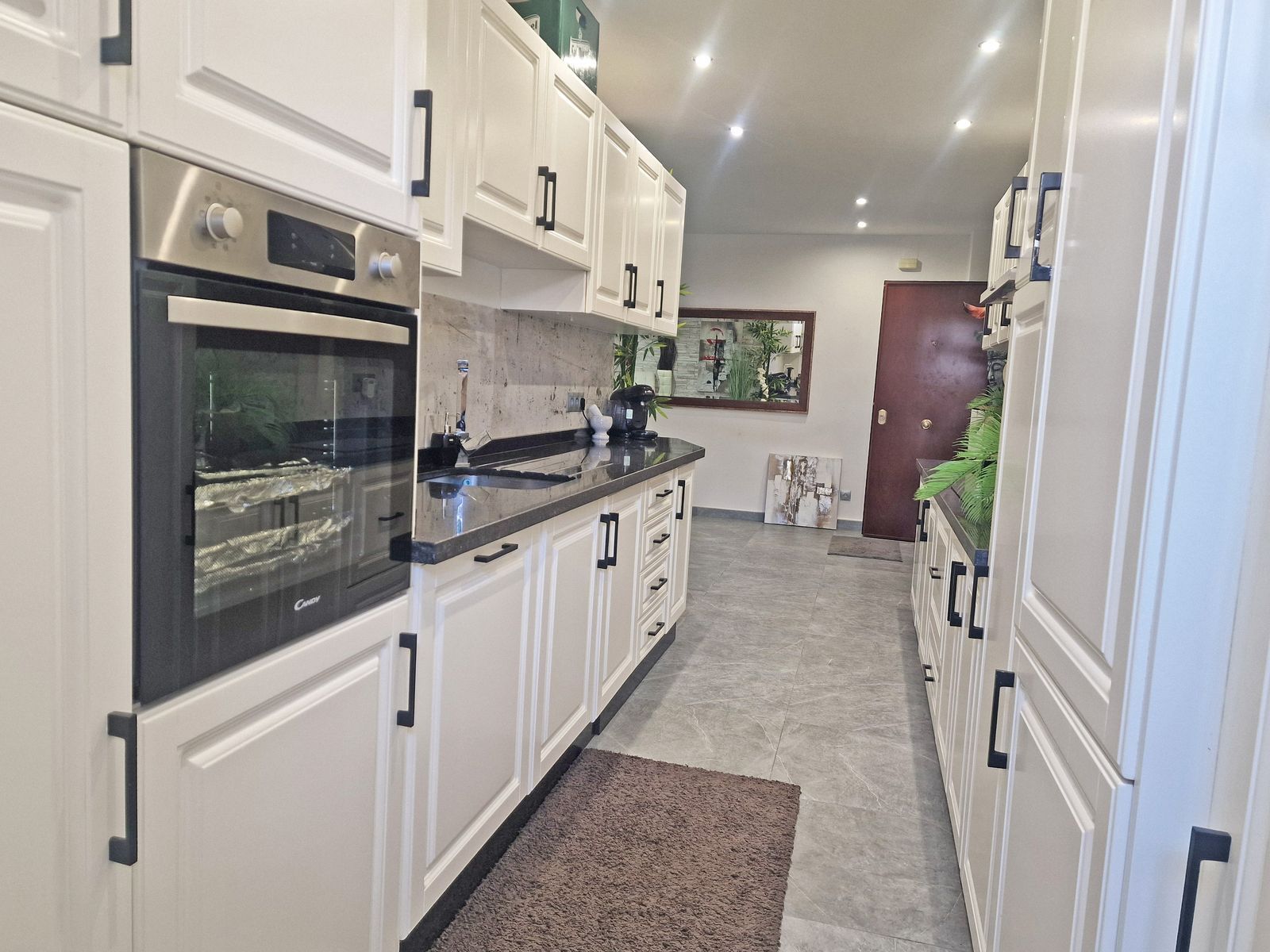 53b6a94c1b66a2a72204f22445023909 - 14