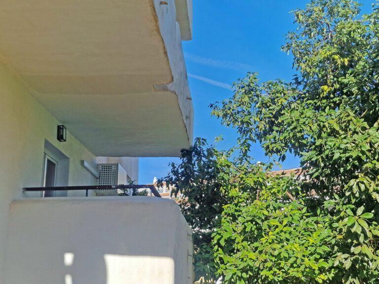 53b6a94c1b66a2a72204f22445023909 - 2