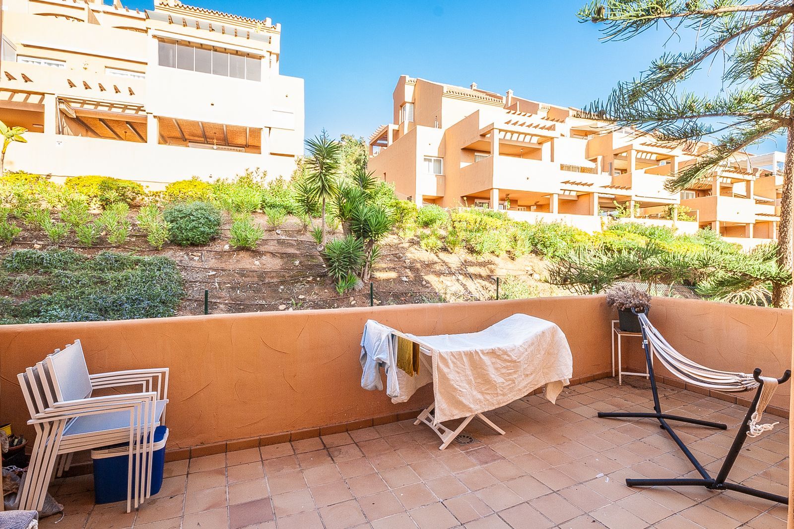 566b2988cf47405e0c8ede509ffed354 - 11