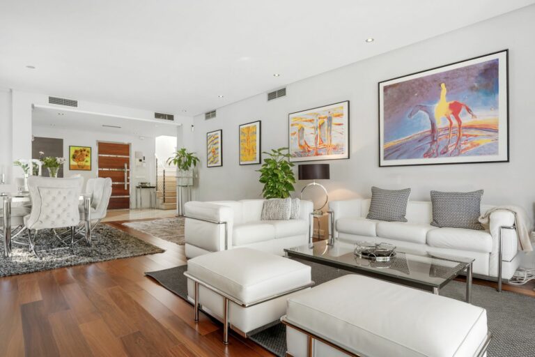 56b49f05e45af3ccbbea42f1c085aa98 - 10