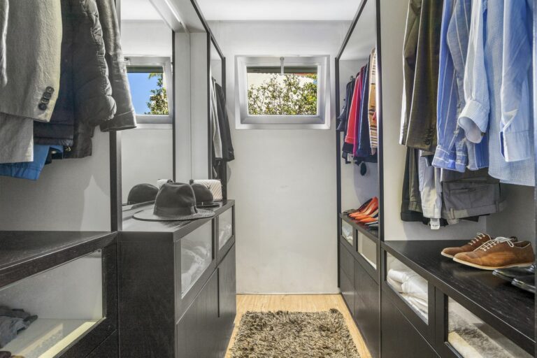 56b49f05e45af3ccbbea42f1c085aa98 - 14