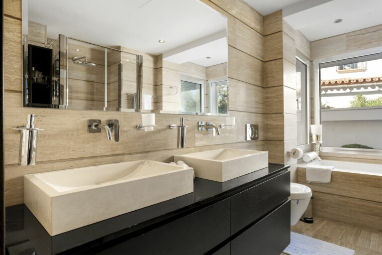 56b49f05e45af3ccbbea42f1c085aa98 - 16