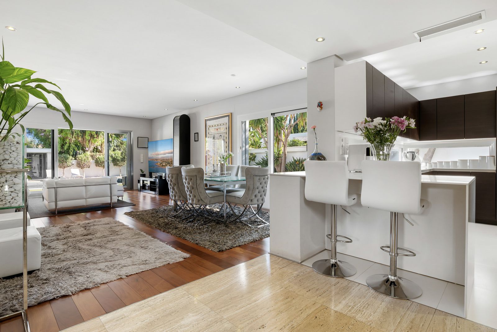 56b49f05e45af3ccbbea42f1c085aa98 - 8