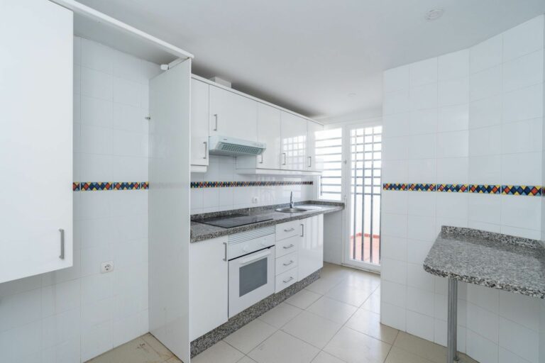 57333cc48f131928157ff7450f119097 - 4