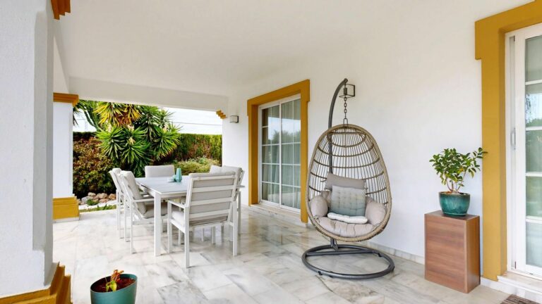 57a0a8a1285aaf8088931278dcbff903 - 10