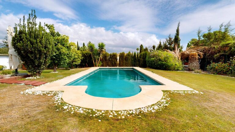 57a0a8a1285aaf8088931278dcbff903 - 4