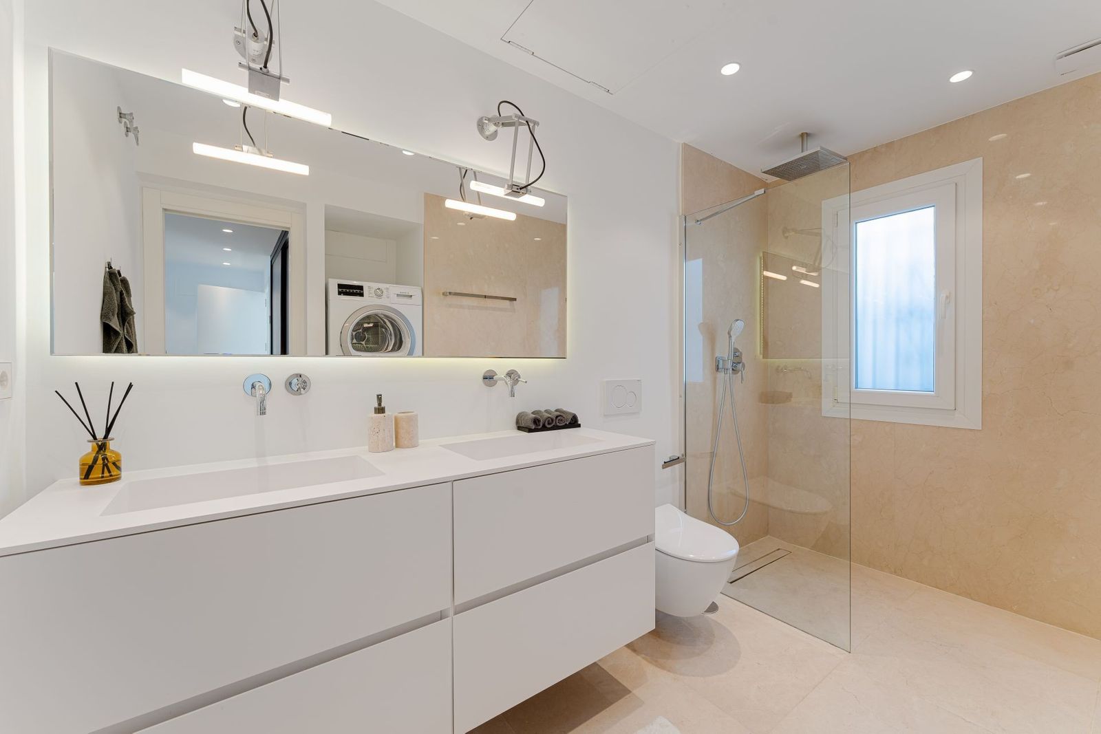 586235d1f445c1a2f0ff61b2982dc7c0 - 12