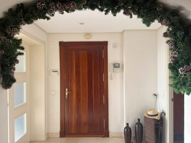 59352731769307fb01aaf18d64a879da - 12