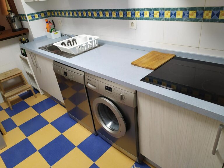 59c175fde1221718dddac641136f7fab - 8