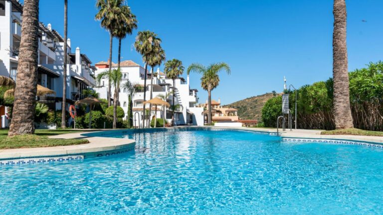 5a24db2a315d8dfb8d9b154dc576426b - 5