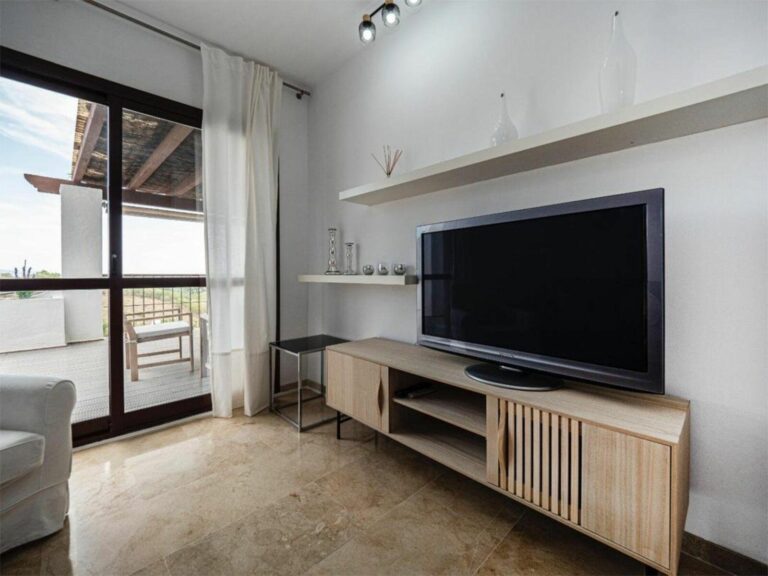 5a3b8c59cf7ba21a154f79627ad694ea - 8