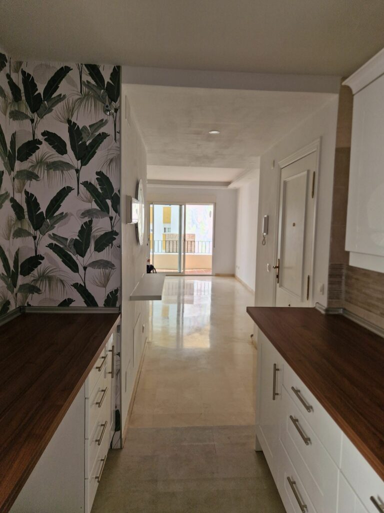 5a7facbca70bd52afdeb4ee48cca0825 - 14