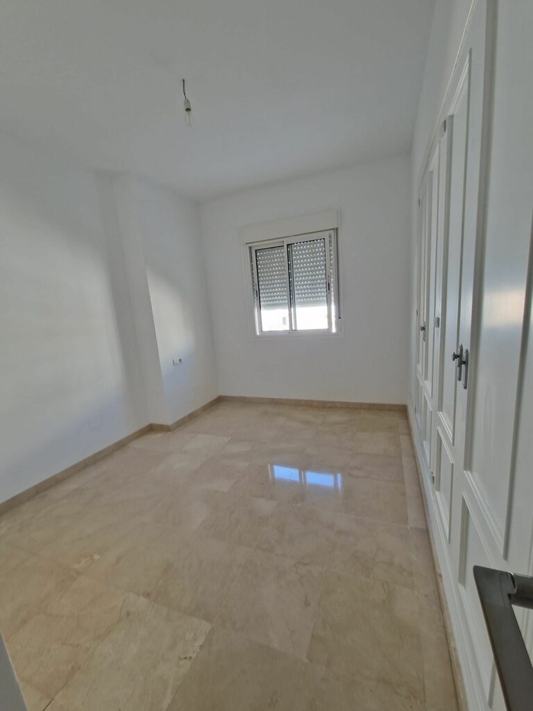 5a7facbca70bd52afdeb4ee48cca0825 - 7