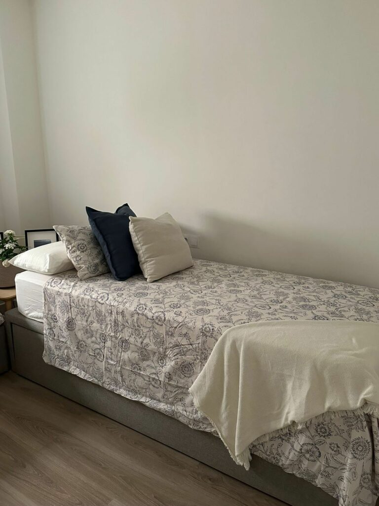 5cf16c5e85706361e31c4fd407513f8f - 16