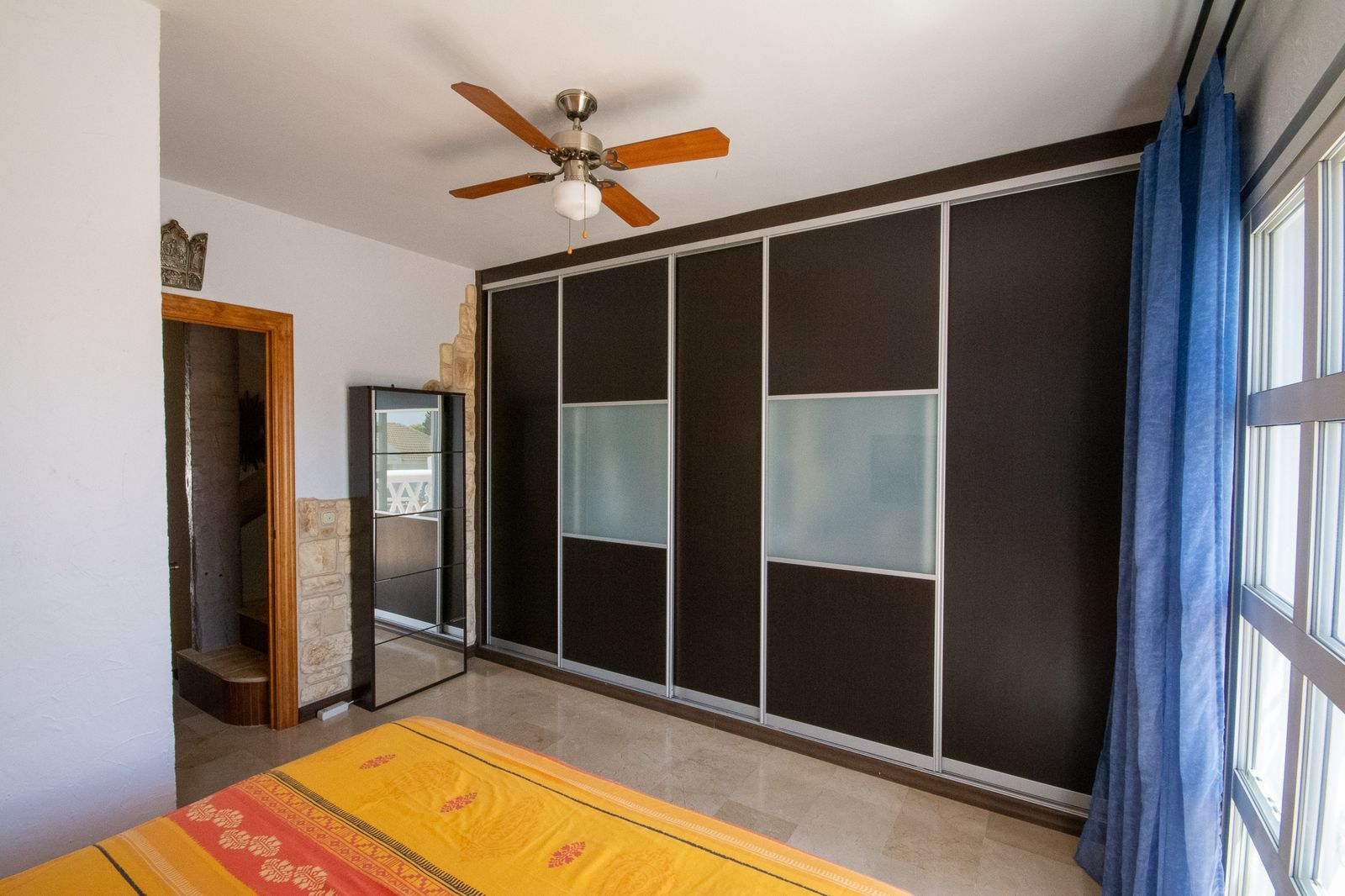 5d14c64e5d5e5ab11f0fd6f0aaf7759d - 15