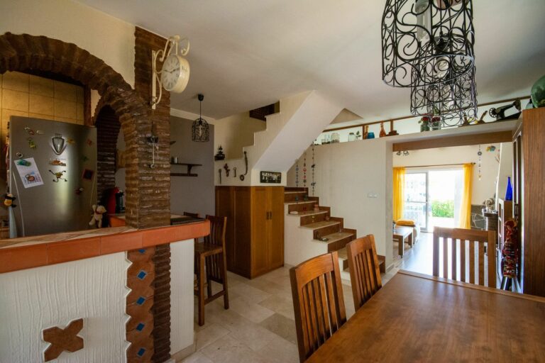 5d14c64e5d5e5ab11f0fd6f0aaf7759d - 3