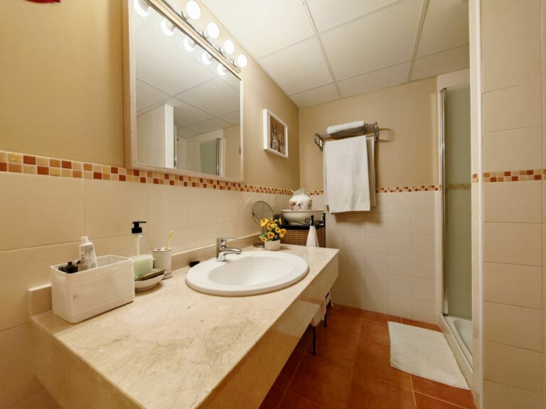 5d604c92fed286a11c9554e5b4989550 - 11