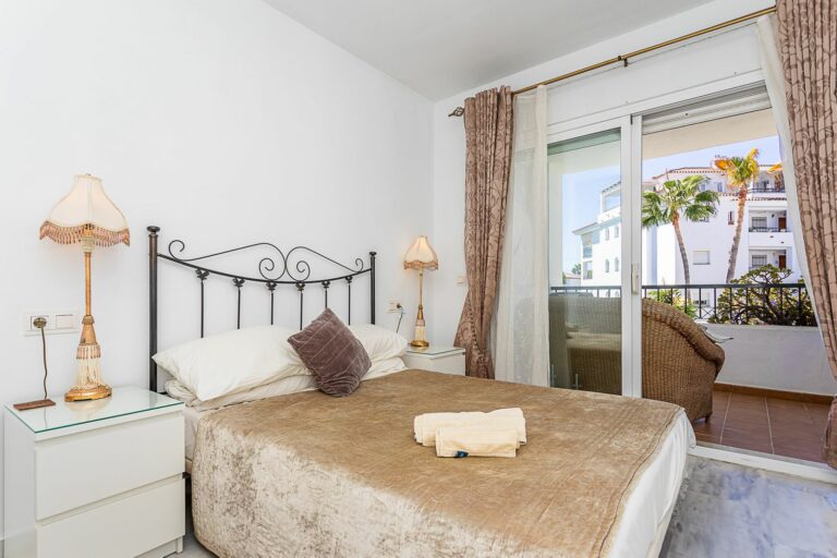 5ddeb6fe67381ca346ee47a9abdd157d - 6