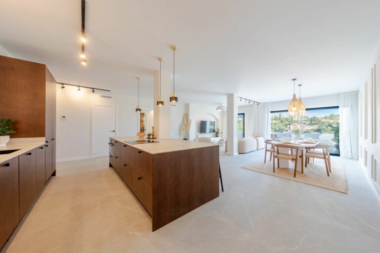 5fb8900faf654c309e167888c498b9bf - 2