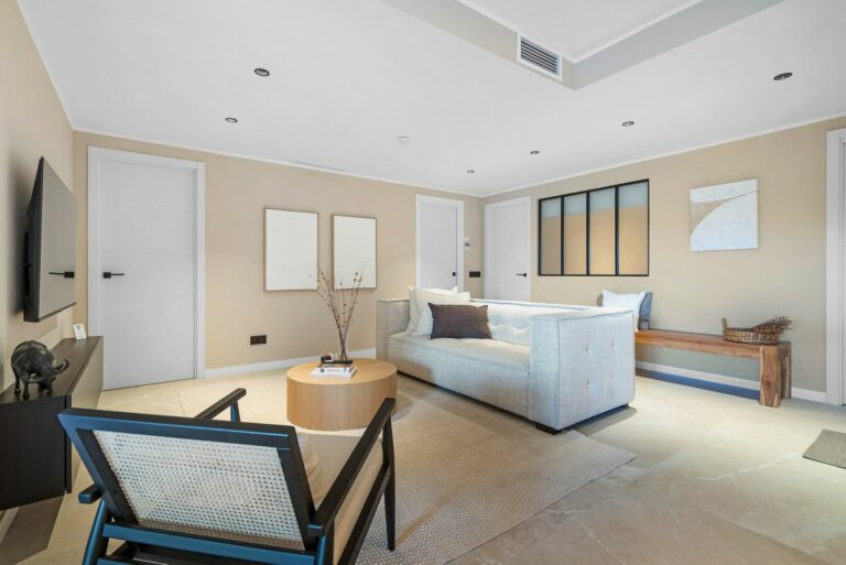 602d26198c6a96bffd66a9b671243700 - 11