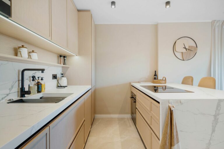 602d26198c6a96bffd66a9b671243700 - 7