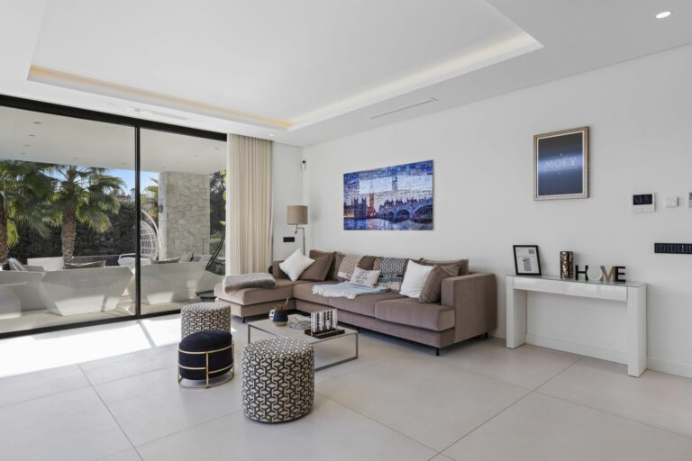 609ff0d2d1832dfe2416811f69e09b48 - 7