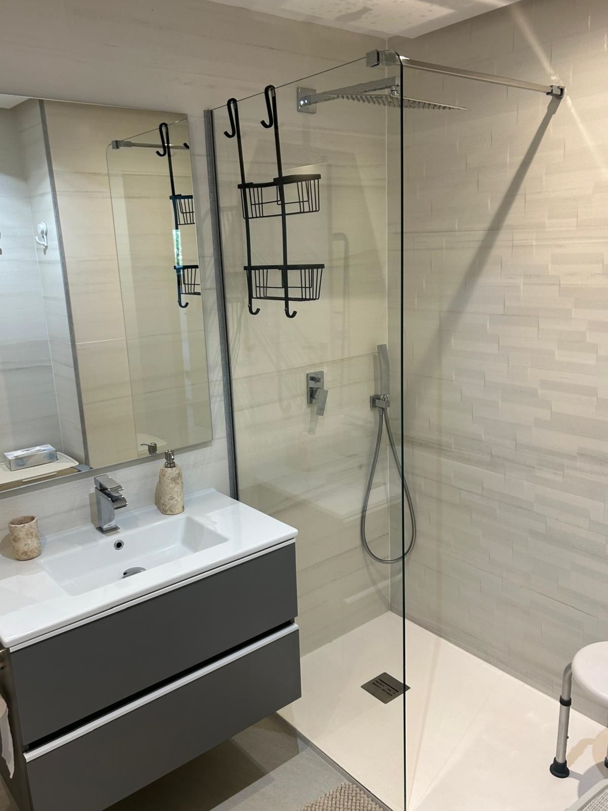 624a628d6e100e648a8070dace6d1746 - 14