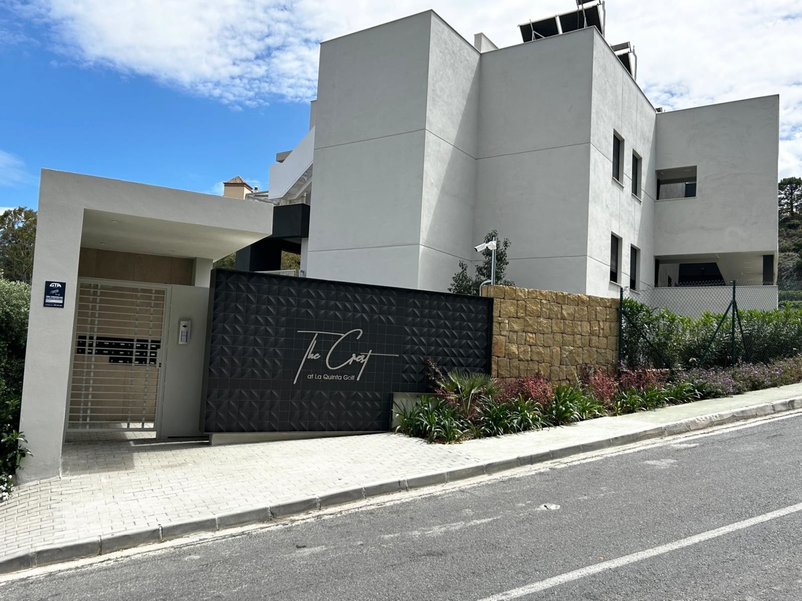 624a628d6e100e648a8070dace6d1746 - 16