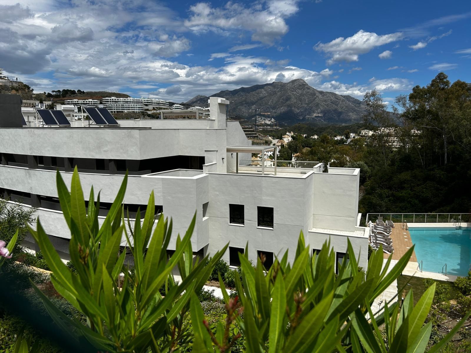 624a628d6e100e648a8070dace6d1746 - 8