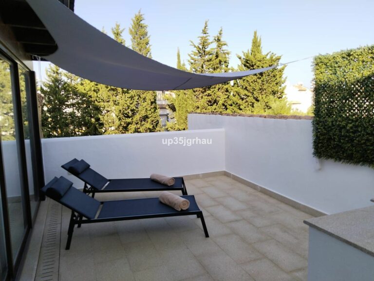 62597ff76de3c382a3440a0a3e5427c9 - 2