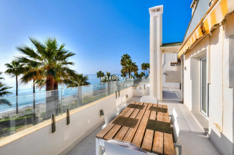 62975c06b339408317aabcd7c417ed2d - 13