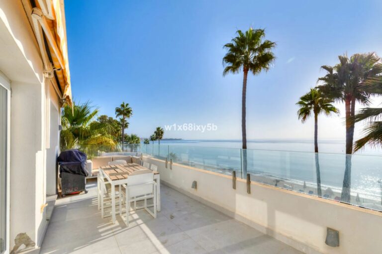 62975c06b339408317aabcd7c417ed2d - 14