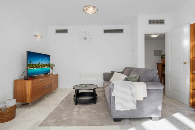 62d30253e5d4d7e28595907778e48718 - 5