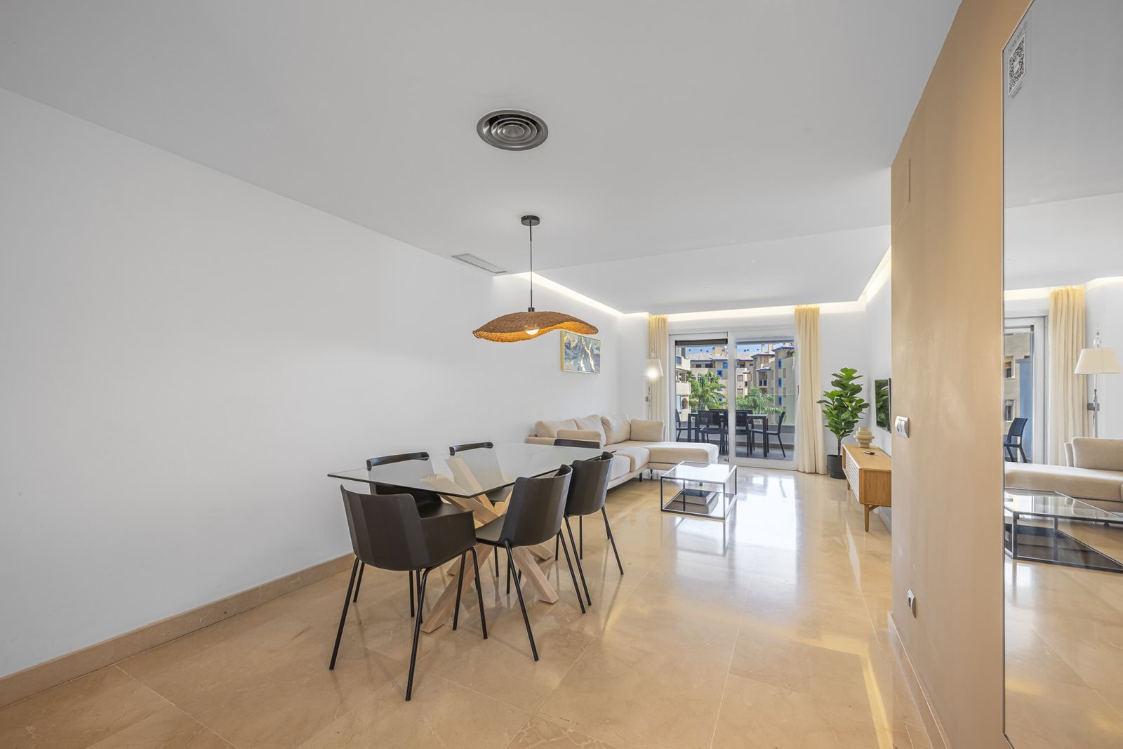 635697d120e37dccf42238d999d12ba1 - 2