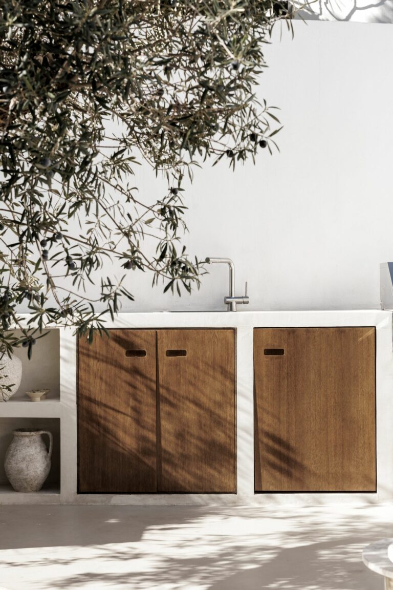 63646355eb06c059092abec849c8dad9 - 12